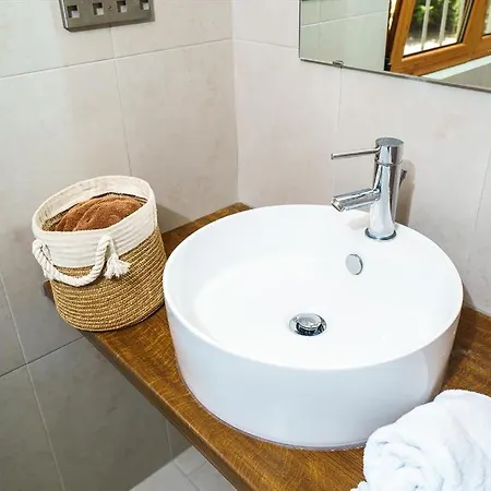 Puravida By Aguilarent